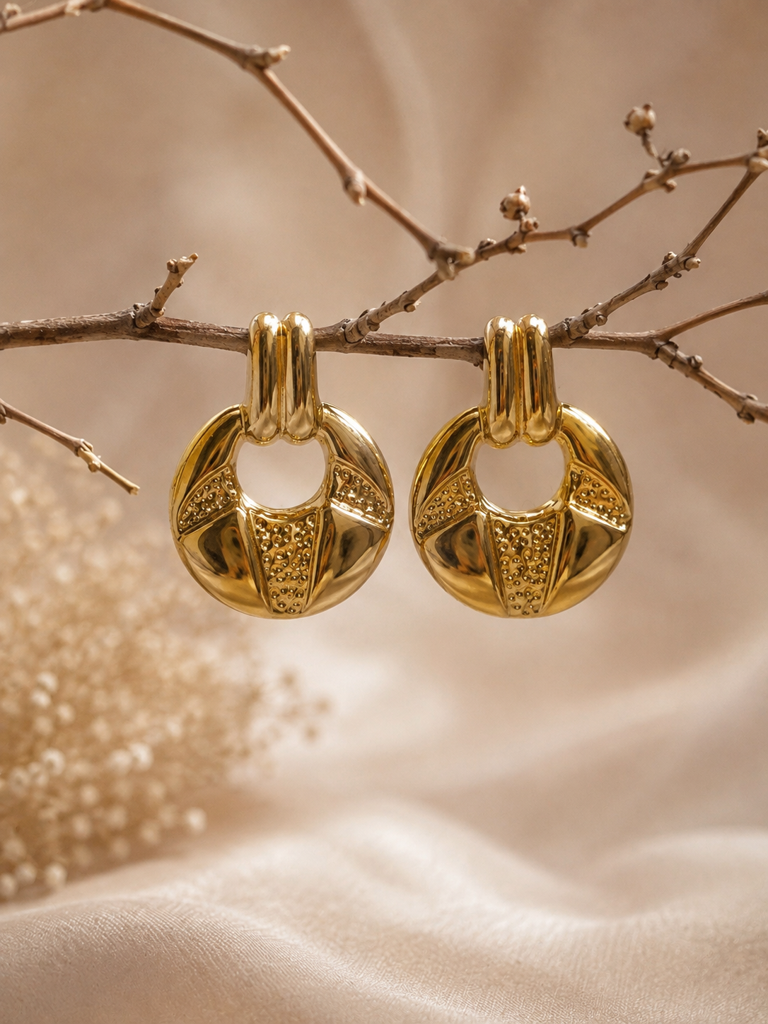 Texture door knocked earrings